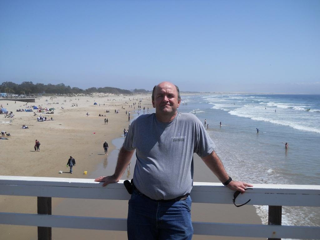 Bluelou hanging at Pismo...and no suit!